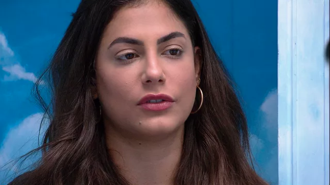 BBB 20: Após recusar convite de Thelma, Mari muda de ideia e declara: “Eu vou, porque acho que tudo bem”