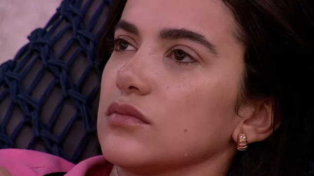 BBB20: Emparedada, Manu chora sozinha e desabafa: “Estou com medo”
