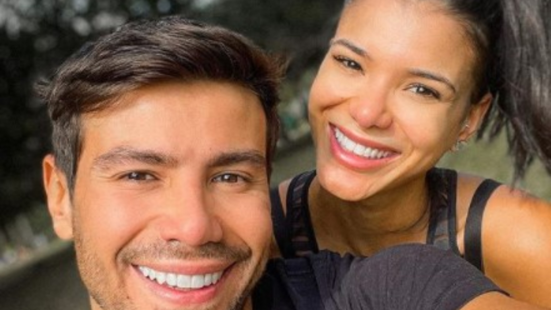 BABY MALYNE? Sensitiva prevê gravidez de Jakelyne Oliveira e Mariano