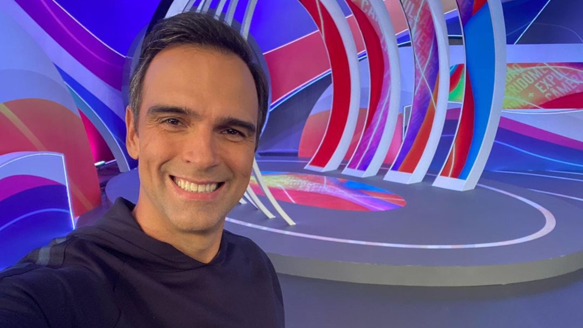 BBB22: Internautas vibram com discurso de Tadeu Schmidt na eliminação