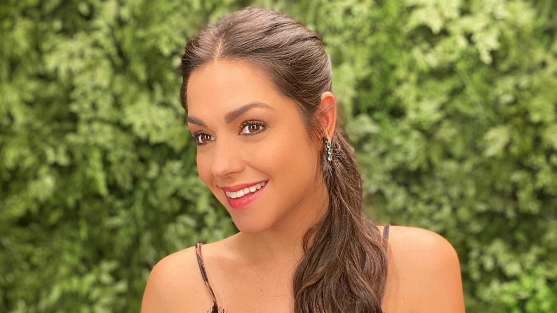 Devido à pandemia do coronavírus, Thais Fersoza reflete sobre mês de abril: “Me deu um apertinho no coração”