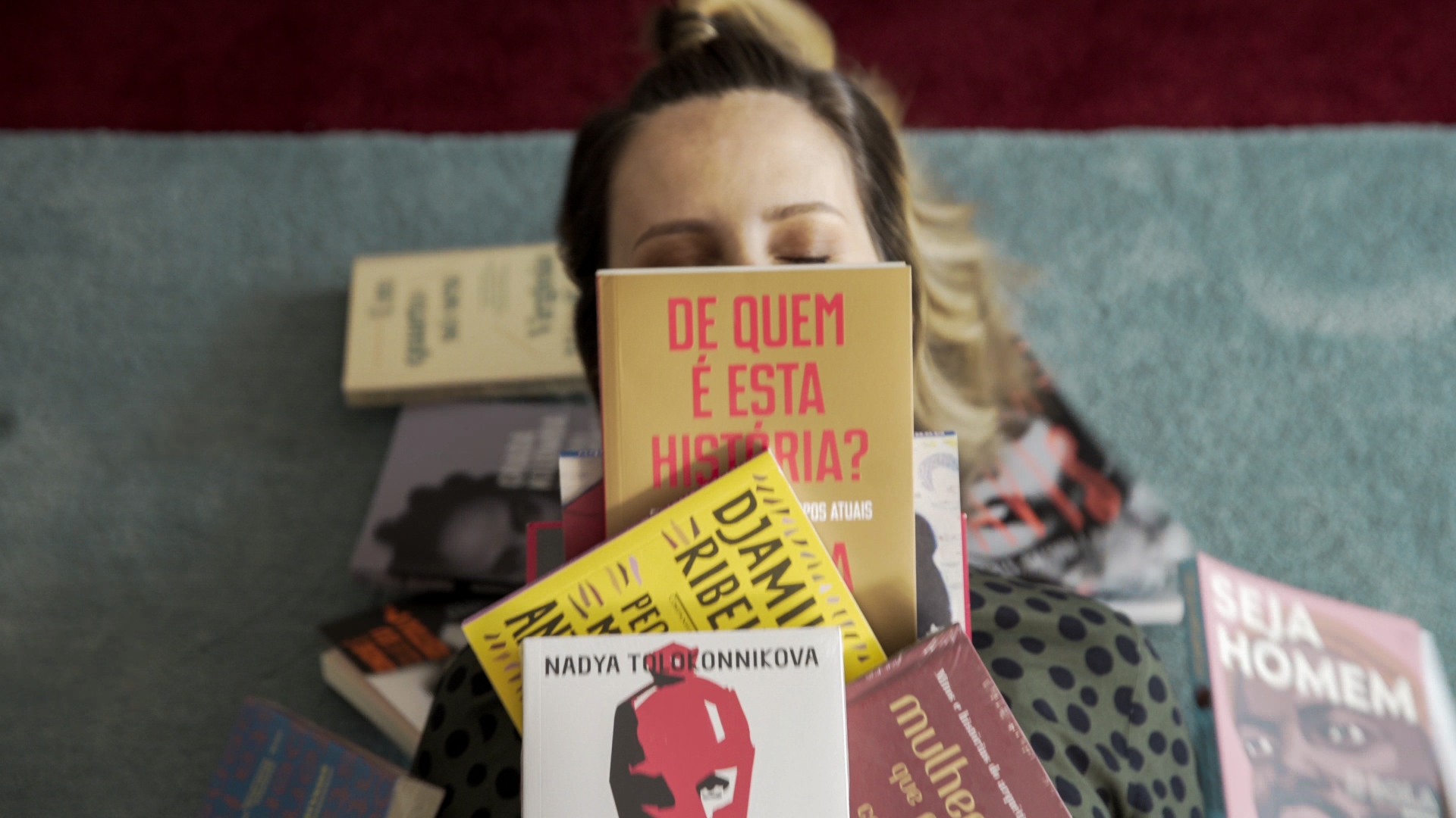Dia Internacional da Mulher: Série traz perguntas ‘ignorantes’ – e reais – sobre a mulher contemporânea