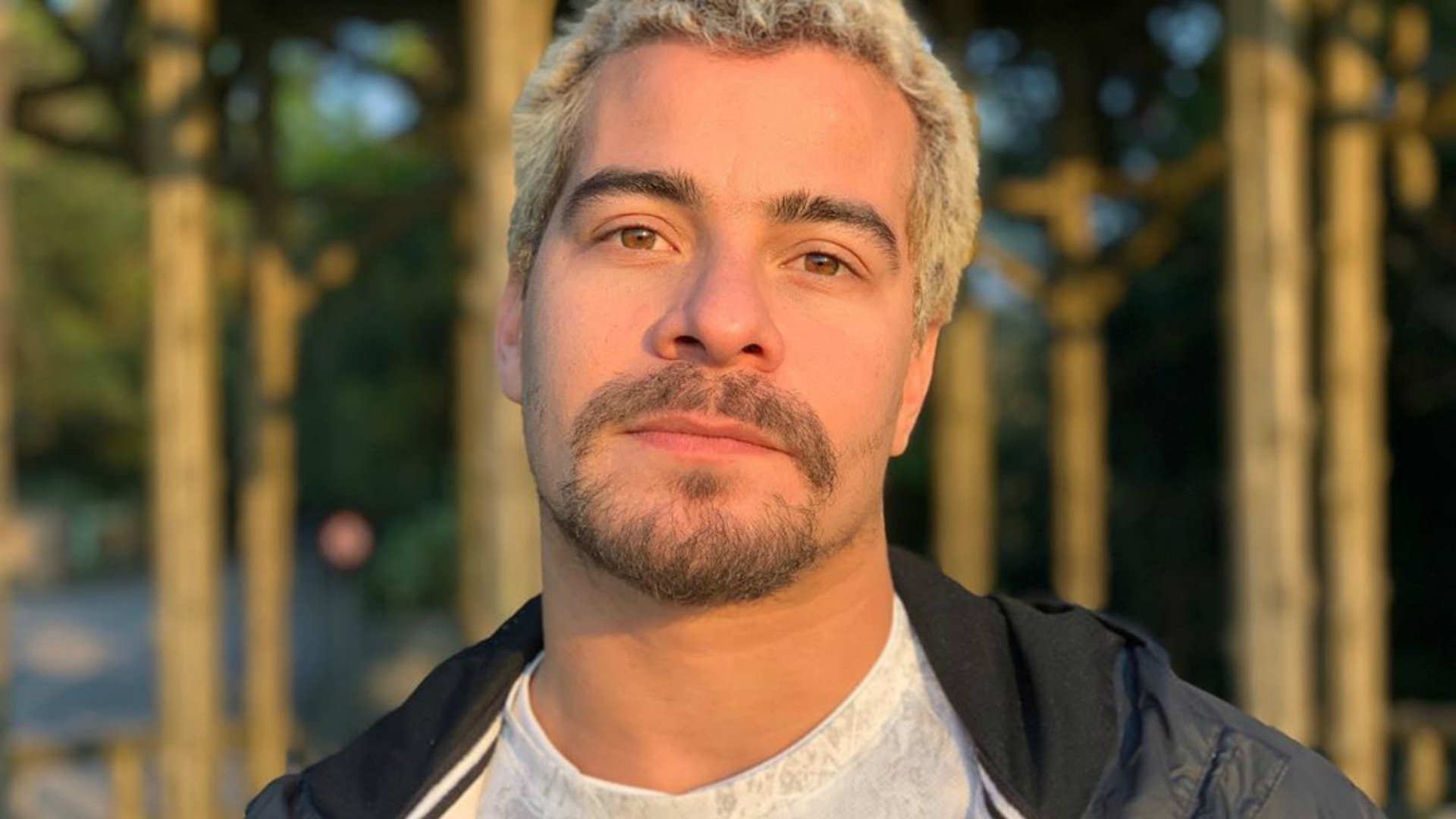 Thiago Martins abre o jogo sobre solteirice e revela sexo com até 7 mulheres
