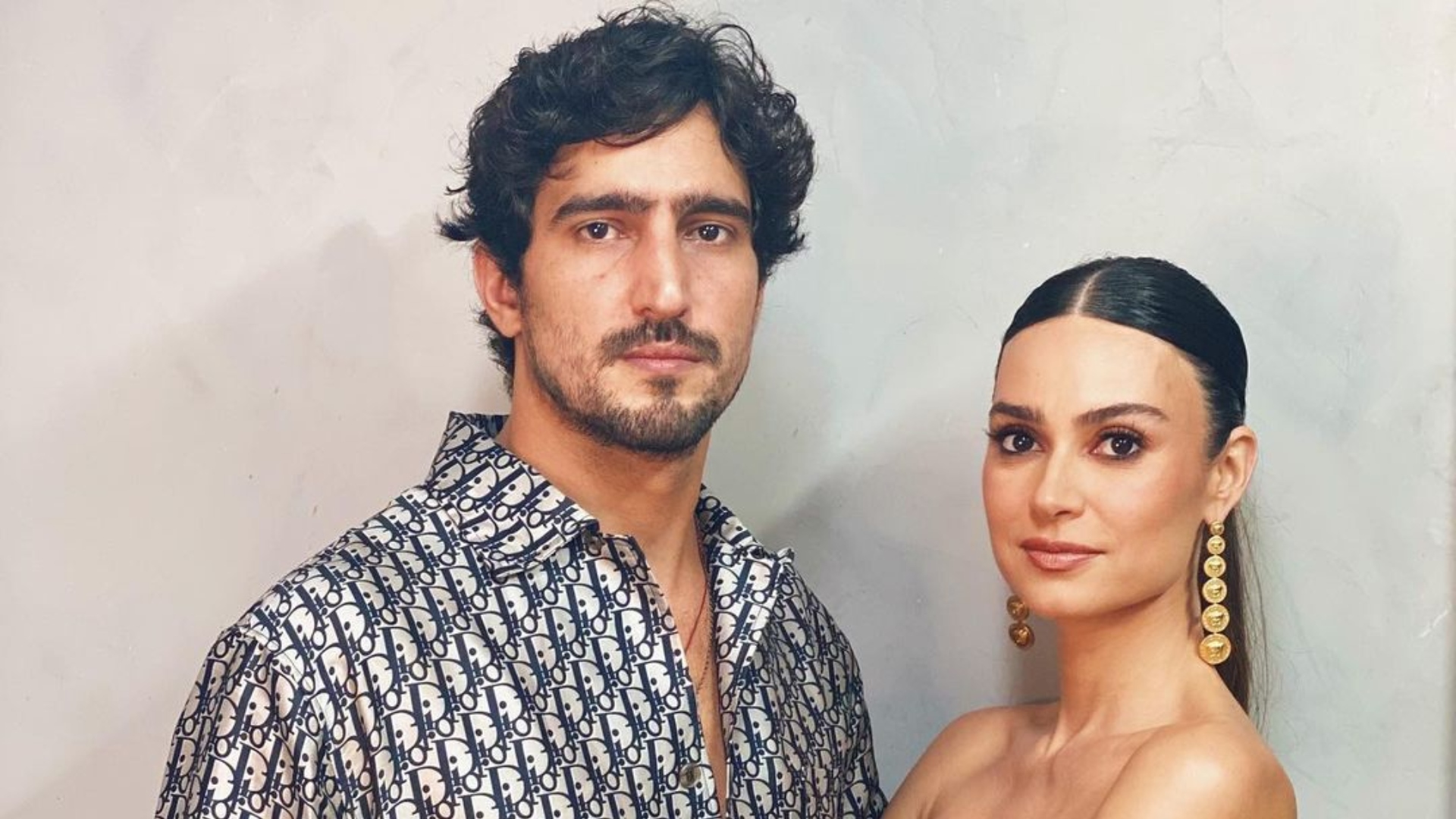 Renato Goés se declara para Thaila Ayala: “Amor pra vida inteira”