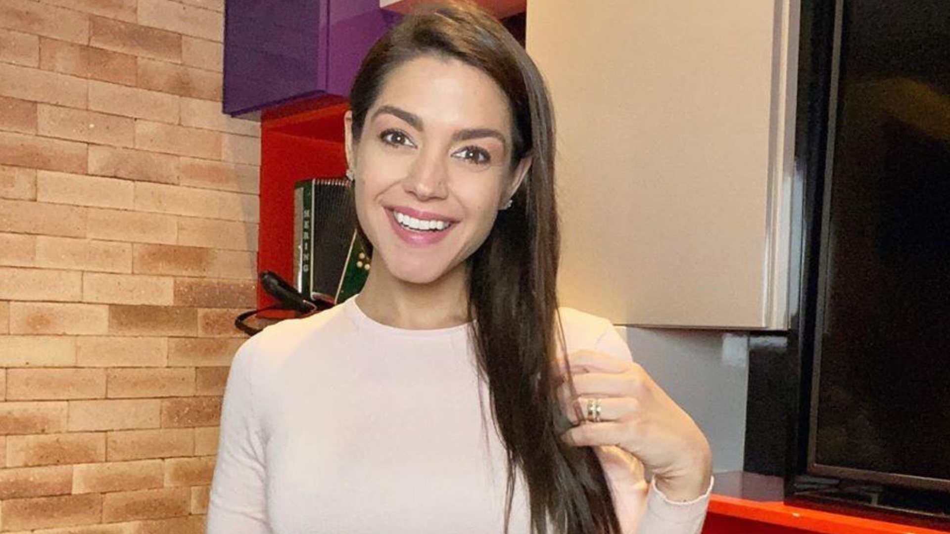 Thais Fersoza relembra momento especial com os filhos e declara: “Ser leve é um objetivo para mim”