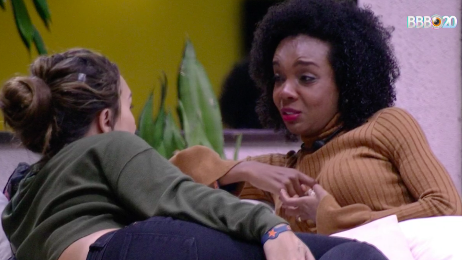 BBB20: Abalada, Thelma desabafa com Rafa: “Sempre tive medo de parecer desleal e falsa”