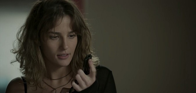 Totalmente Demais: Com inveja da irmã, Sofia planeja matar Eliza