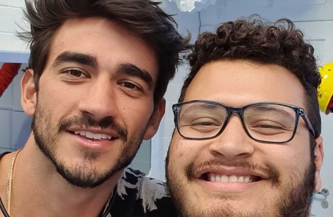 BBB20: Guilherme conta para Mari sobre investidas de Victor Hugo e internautas afirmam: “Está apaixonado”
