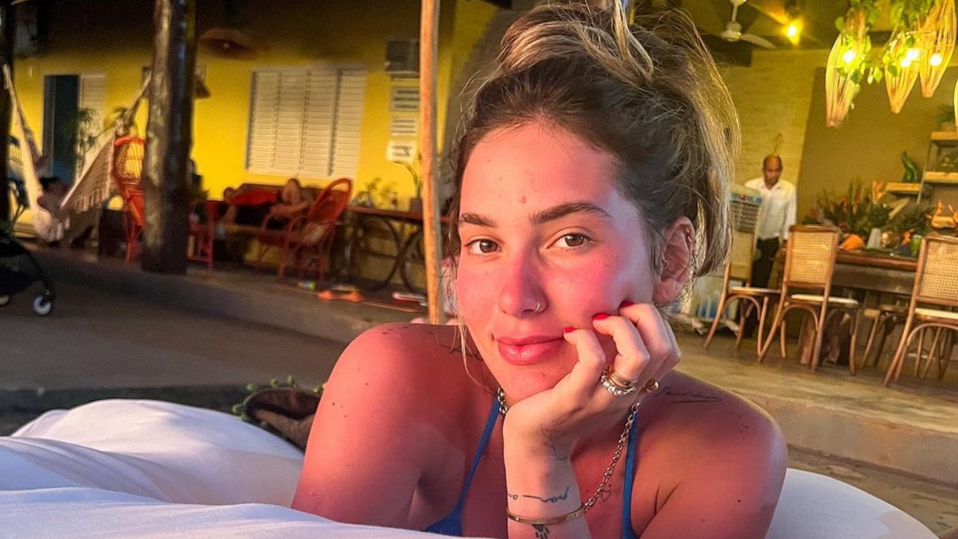 Vírginia Fonseca lança linha de óculos e peças esgotam em 30 minutos
