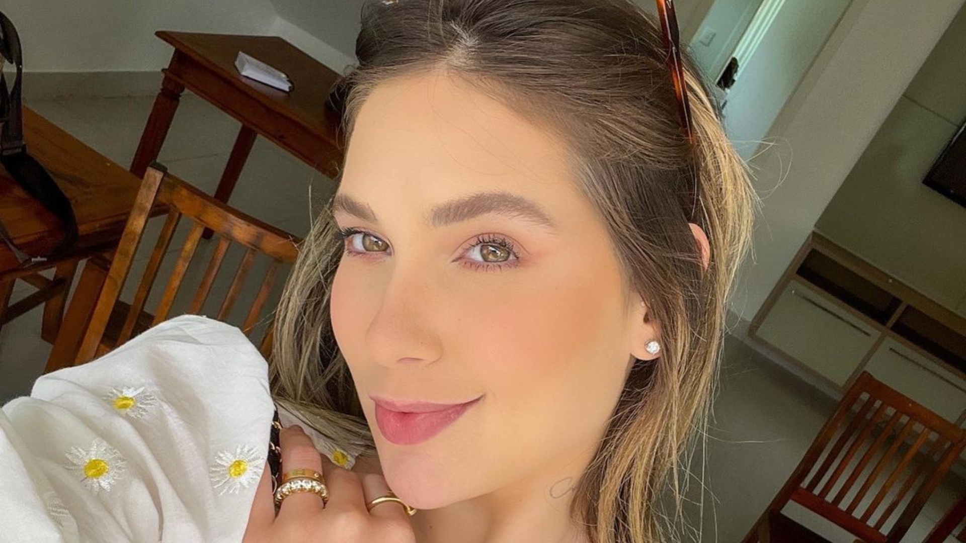Virginia Fonseca esbraveja após pediatra falar sobre suposto atraso de Maria Alice