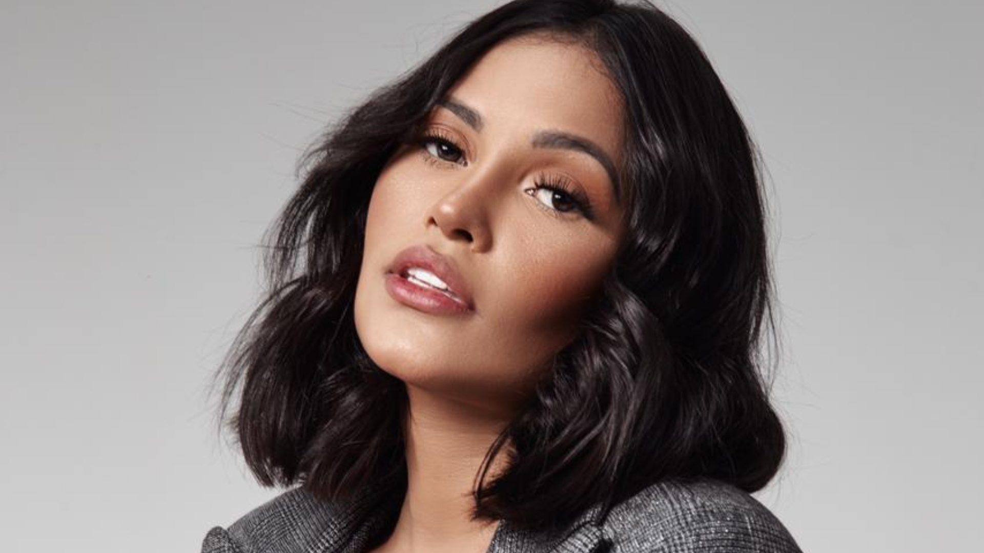 Ela faz a carreira dela! Flay assina contrato com empresa que cuida de nomes de peso, como Luísa Sonza e Pabllo Vittar
