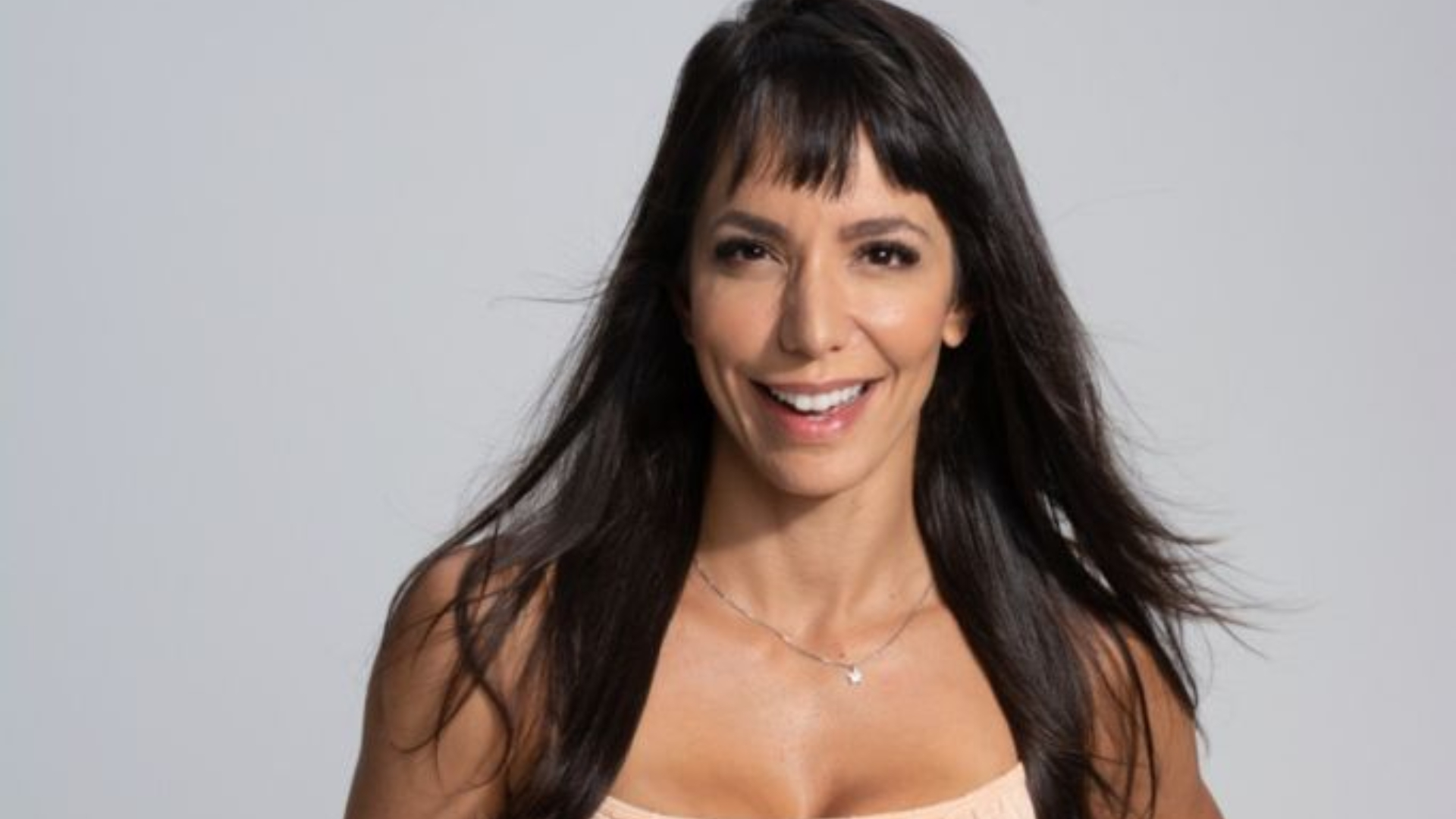 Carol Borba dá cinco dicas para transformar a vida e começar a ter hábitos mais saudáveis