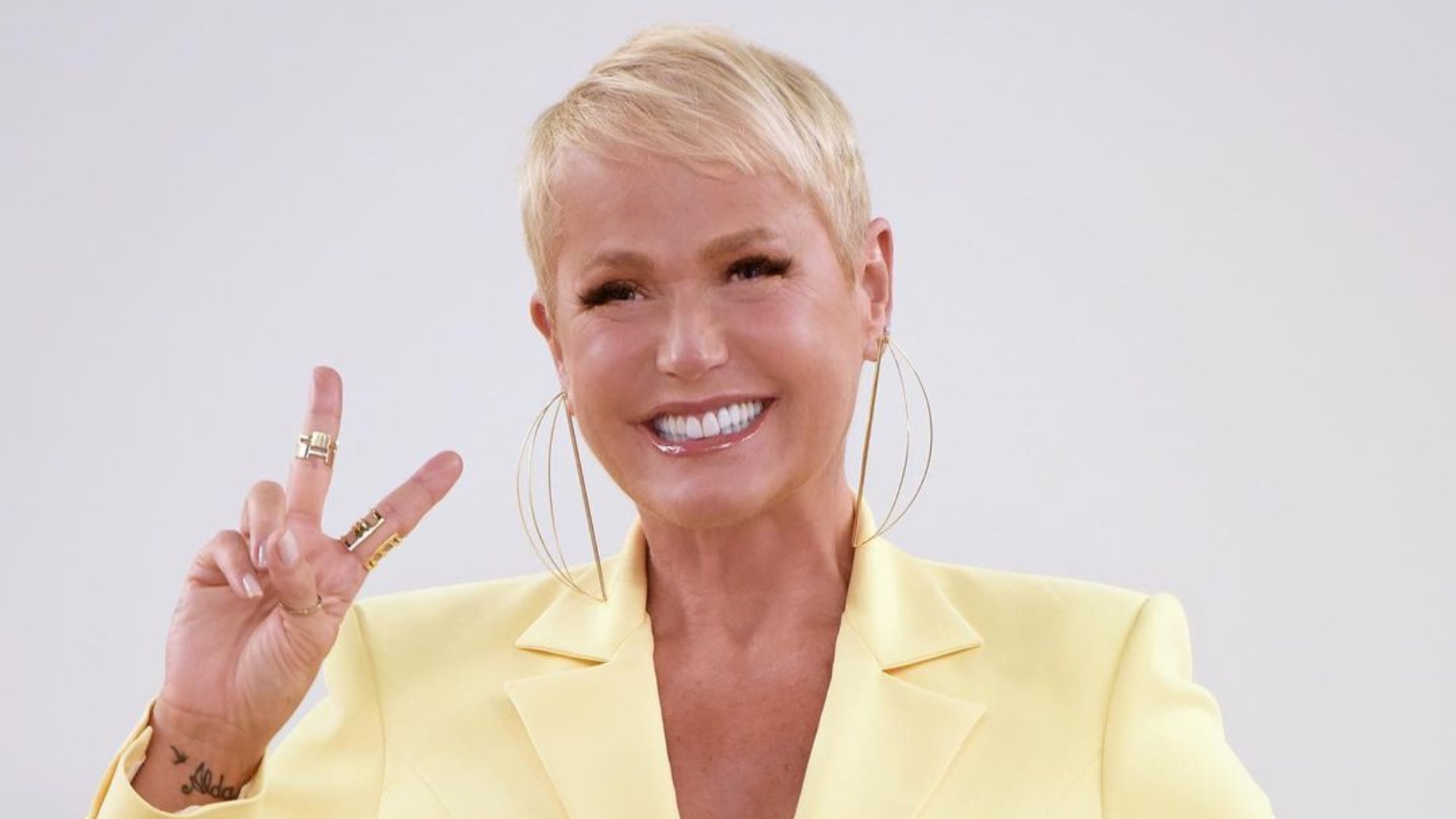 BBB22: Xuxa revela sua torcida para brother em final do reality